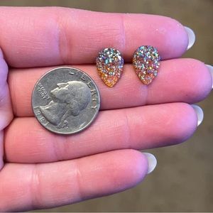 Glitter teardrop earrings